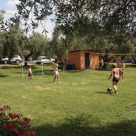 Al Casolare Villa Tuoro sul Trasimeno Exteriör bild