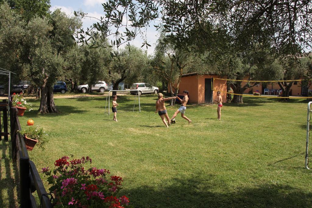 Al Casolare Villa Tuoro sul Trasimeno Exteriör bild